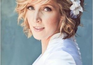 Edgy Wedding Hairstyles 15 Different Wedding Curly Hairstyles