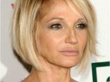 Ellen Barkin Bob Haircut 25 Stylish Short Hairstyles for Women Over 50