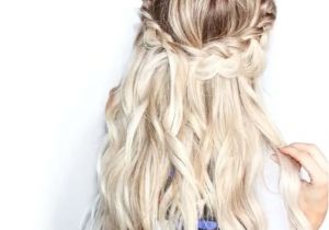 Everyday Hairstyles for Summer Summer Waves Loving This Blonde Look