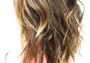 Everyday Hairstyles for Wavy Medium Hair Short Wavy Hair Everyday Hairstyles Medium Pinterest