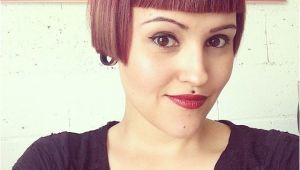 Extreme Short Bob Haircut Great Sharp Line Above Eyebrows You Have to Have the