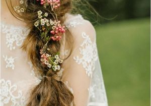 Flower In Hair Wedding Hairstyles 5 Wedding Hair Flower Ideas