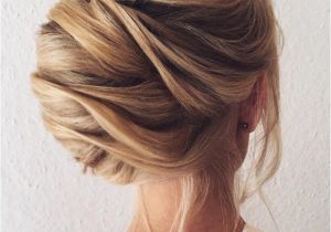 Formal Hairstyles Messy Updo 40 Chic Messy Updos for Long Hair