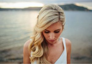 Formal Hairstyles Pulled to the Side Bride S Hair Pulled to the Side Tight On One Side Loose On the Ither