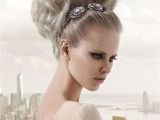 Funky Wedding Hairstyles 22 Best Updos for Medium Hair Images On Pinterest