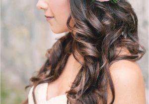 Garden Wedding Hairstyles 21 Pretty Garden Wedding Ideas for 2016