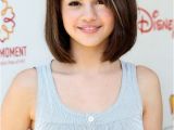 Girls with Bob Haircuts Hollywood Teen Celebrity Selena Gomez Hairstyles for Girls