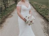 Hair Down Wedding Hairstyles with Veil Wedding Inspiration Mon Cheri Bridals