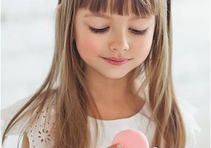 Haircut Bangs toddler Alalosha Vogue Enfants Child Modeling Emma Pinterest