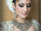 Hairstyle for Traditional Wedding 30 Stylish asian Bridal Hairstyles London Beep