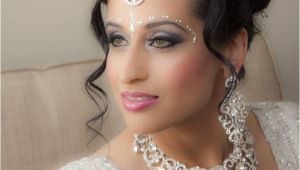 Hairstyle for Women In Indian Wedding Indian Bridal Makeup Wear Hairstyles Dresses Jewellery