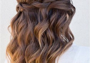 Hairstyles Down and Wavy Prom Hair Styles Curly and Messy Look Young Craze