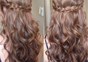 Hairstyles Down Curly Braid Sweet Sixteen Prom Hair Frisuren Pinterest