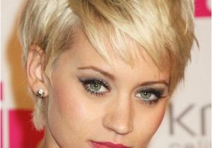 Hairstyles for 50 Square Face the Best Short Haircuts for Fine Hair