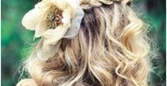 Hairstyles for A School Ball 169 Best Hair Styles for Your School Ball Images