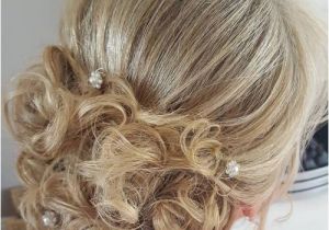 Hairstyles for Curly Hair for Mother Of the Bride 50 Ravishing Mother Of the Bride Hairstyles