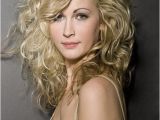 Hairstyles for Long Blonde Curly Hair Long Wavy Layered Hairstyles with Side Bangs