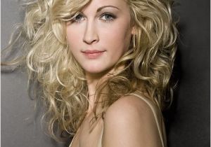 Hairstyles for Long Blonde Curly Hair Long Wavy Layered Hairstyles with Side Bangs