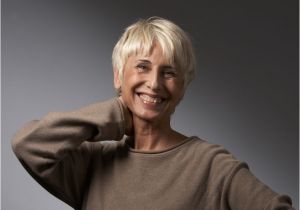 Hairstyles for Over 50 with Grey Hair 34 Gorgeous Short Haircuts for Women Over 50