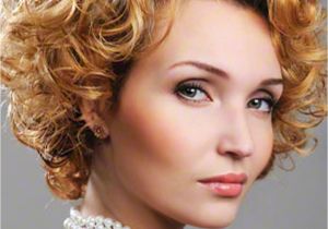 Hairstyles for People with Curly Hair 22 Popular Hairstyles for Curly Short Hair
