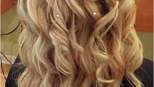 Hairstyles for Prom Down and Curly 35 Prom Hairstyles for Curly Hair