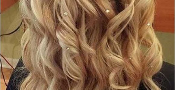 Hairstyles for Prom Down and Curly 35 Prom Hairstyles for Curly Hair