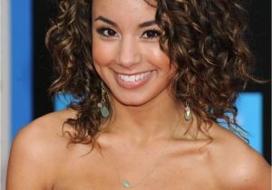 Hairstyles for Shoulder Length Naturally Curly Hair 15 Stylish Shoulder Length Hairstyles and Haircuts for Women