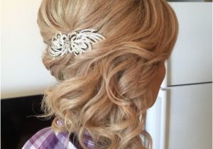 Hairstyles for Thin Hair Up Curly Half Updo with A Bouffant Long Hairstyles Hair