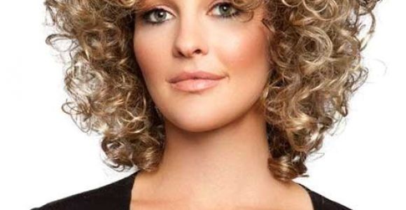 Hairstyles for Thin Natural Curly Hair 25 Short and Curly Hairstyles