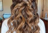 Hairstyles Half Up 2019 36 Amazing Graduation Hairstyles for Your Special Day