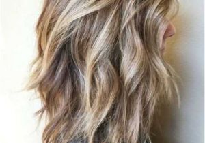 Hairstyles In Layers for Long Hair Hairstyles for Short Layered Hair Elegant Short Layered Cuts Stock