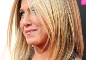 Hairstyles Like Jennifer Aniston Jennifer Aniston S Best Hairstyles Over the Years