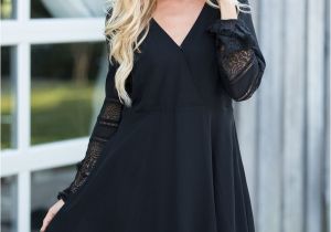 Hairstyles Little Black Dress This Lovely Little Black Dress is Perfect for A Date or A Night Out