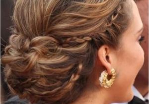 Hairstyles Put Up for Wedding 5 Looks με μαλλιά πιασμένα σε σινιόν