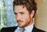 Hairstyles that Suit Curly Hair Best 25 Men Curly Hairstyles Ideas On Pinterest