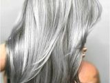 Hairstyles to Cover Up Grey Hair 25 Silber Haarfarbe Sieht Absolut Herrlich Aus