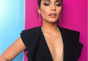 Hairstyles with Black Jumpsuit Vanessa Hudgens Vanessa Hudgens In 2018 Pinterest