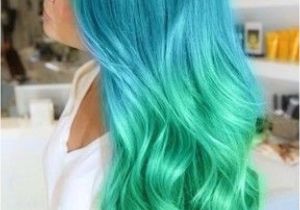 Hairstyles with Blue Dye Mint Green Ombré Hair Styles Pinterest