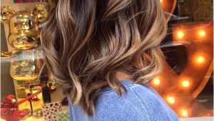 Hairstyles with Curls for Medium Hair 30 Stylish Medium Length Hairstyles Hair Dos Pinterest