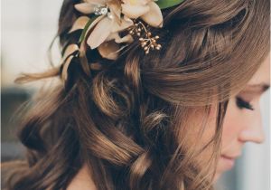 Hairstyles with Flowers In Hair for Weddings 17 Simple but Beautiful Wedding Hairstyles 2017