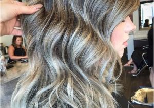 Hairstyles with Gray Highlights 45 Shades Of Grey Silver and White Highlights for Eternal Youth