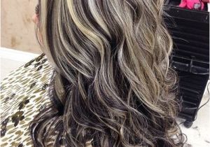 Hairstyles with Thick Highlights 45 Shades Of Grey Silver and White Highlights for Eternal Youth