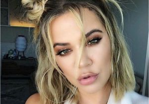 Half Up Hairstyles Khloe Kardashian Khloe Kardashian Kardashians