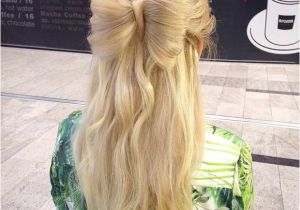 Half Up Half Down Straight Hairstyles for Prom 31 Half Up Half Down Prom Hairstyles
