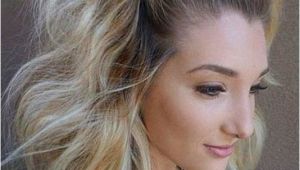 Half Up Ponytail Hairstyles Retro Half Up Ponytail Hair Pinterest