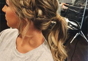 Half Up Prom Hairstyles 2019 Prom Hair Ponytail Updo Braid Hair In 2019 Pinterest