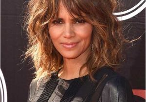 Halle Berry Bob Haircut 10 Best Halle Berry Bob Haircuts