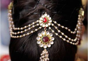 Hindu Wedding Hairstyle 20 Latest Indian Bridal Hairstyles Easyday