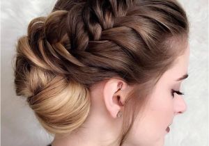 Homecoming Hairstyles Buns 26 Amazing Hairstyle Designs You Ll Want to Try