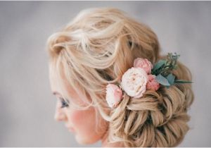 How Much Do Wedding Hairstyles Cost How Much Do Wedding Day Hair and Make Up Cost Weddbook